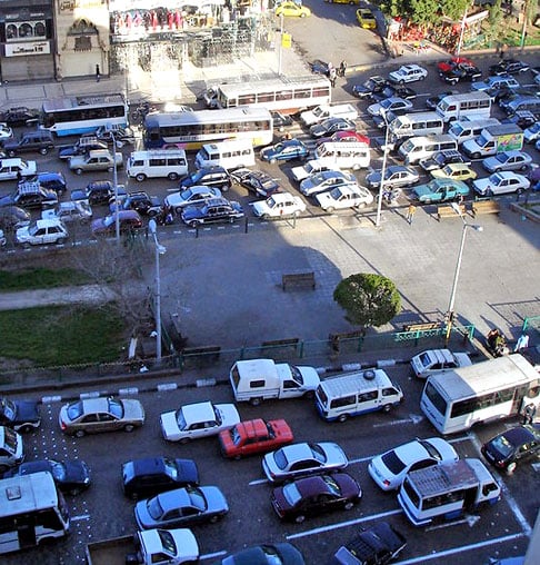 Cairo (Egito) - A maior cidade da África e do mundo árabe tem 9,5 milhões de habitantes em 3 mil km².  Cerca de 3.200 pessoas por km².  