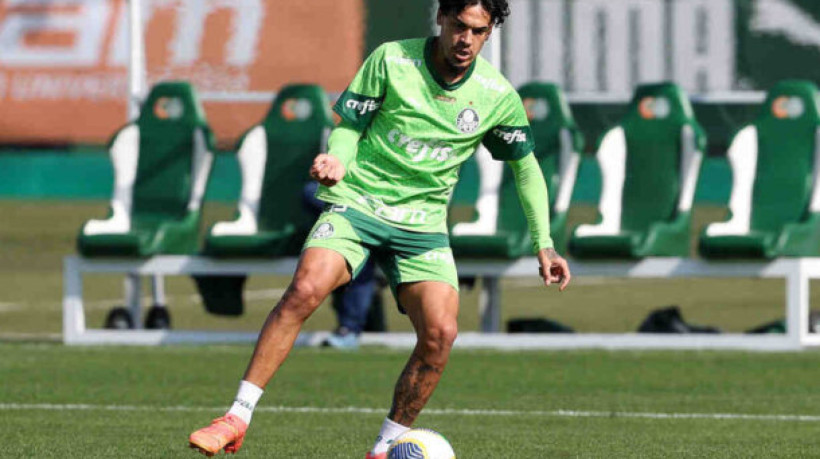 O jogador Gustavo Gómez, da SE Palmeiras, durante treinamento, na Academia de Futebol. (Foto: Cesar Greco/Palmeiras/by Canon)