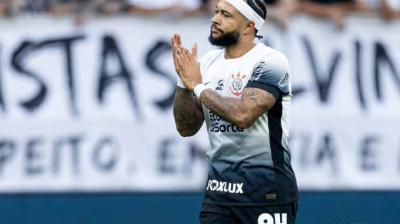 Atacante sofreu com lesões na carreira e precisa de certos tratamentos para manter o bom nível dentro de campo e ajudar o Timão