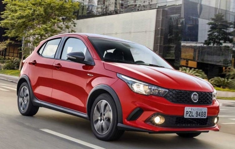 Fiat Argo - Preço: A partir de R$ 80.000, dependendo da versão.
O modelo tem design moderno, bom espaço interno, e opções de motor eficientes.
Pontos fortes: Conforto, tecnologia embarcada e economia de combustível.