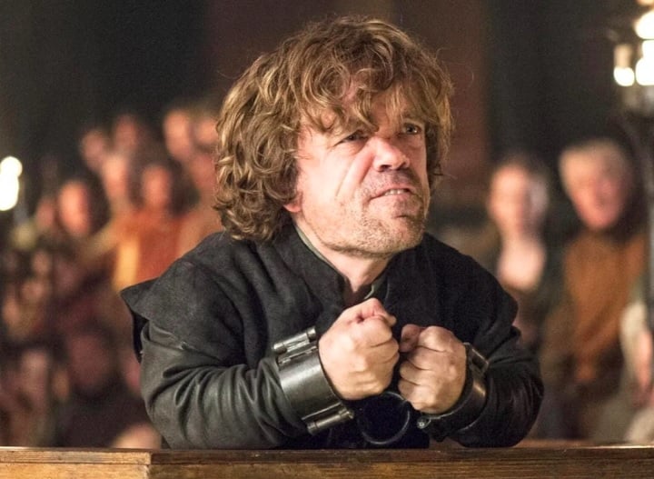A performance magistral de Dinklage lhe rendeu diversos prêmios pelo papel, entre eles quatro prêmios Emmy de Melhor Ator Coadjuvante e um Globo de Ouro.
