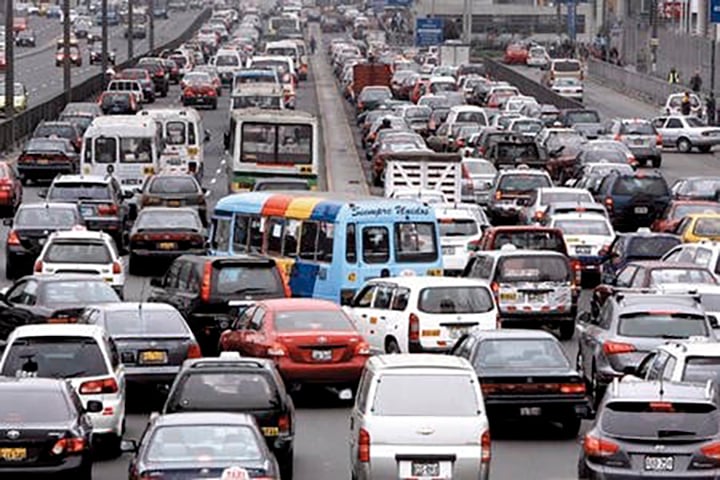 Lima (Peru) - A capital peruana tem 8,5 milhões de habitantes numa área de 2.670 km². Densidade de 3.100 habitantes por km2. 