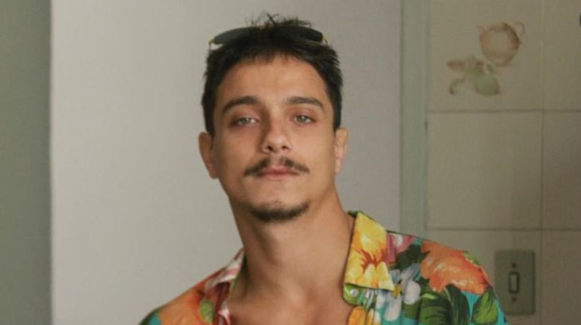 Cadu Libonati interpreta Walter em Mania de Voc&ecirc;