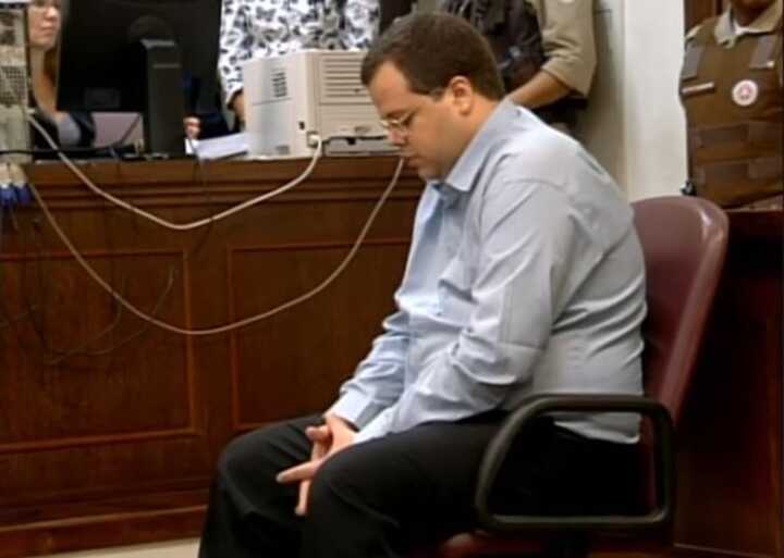 Em 2004, Meira foi condenado pelo Tribunal de Justiça de São Paulo a 120 anos e seis meses de prisão. Sete anos mais tarde, ele foi considerado inimputável após laudo constatar que ele sofria de esquizofrenia, quadro que o conduziu a um Hospital Psiquiátrico.
