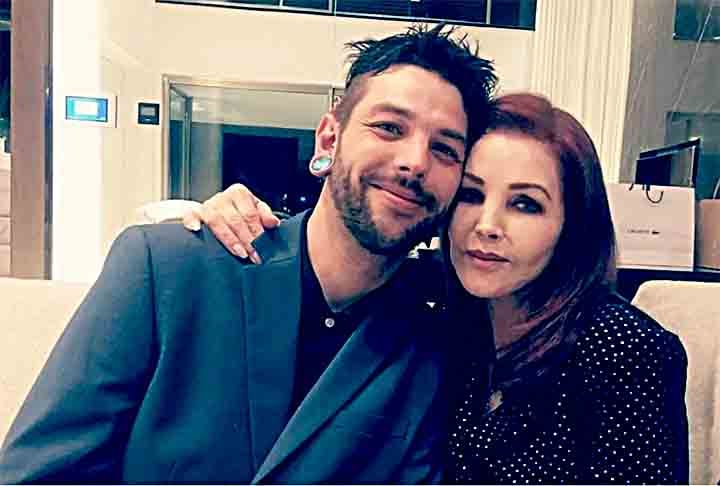 Navarone mora no Brasil, em Curitiba. Apesar disso, não tem mais contato com o pai. Priscilla Presley teve um casamento conturbado com Elvis Presley, com quem se casou em 1967.