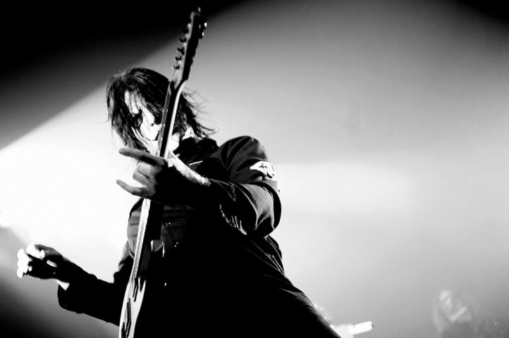 Algumas das músicas mais conhecidas e populares da banda incluem: Wait and Bleed, Duality, Psychosocial, Before I Forget e The Devil in I.