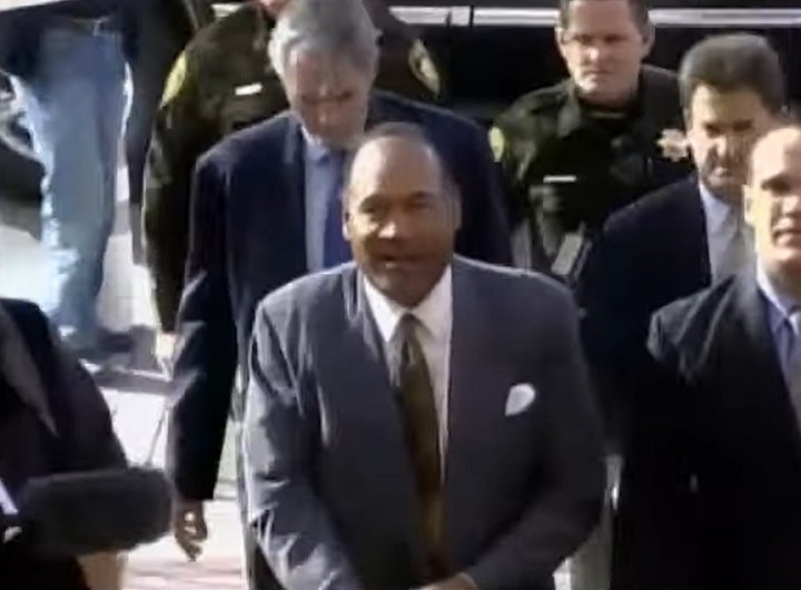 Cinco anos antes do crime, ele havia sido preso por repetidos atos de violência contra Nicole. Eles já estavam separados desde 1992.