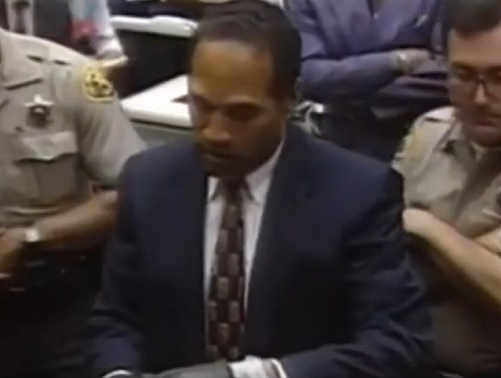Durante o processo, foram apresentadas várias evidências de culpa contra O.J. Simpson.