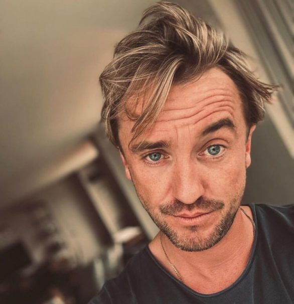 O ator já gravou mais de 600 vídeos, buscando com isso um contato permanente com os fãs e abrindo espaço para retomar características de Draco Malfoy para a turma que admira o Bruxinho do Mal da casa Sonserina. 