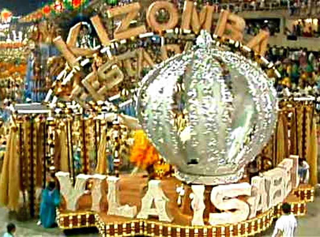 No Grupo Especial, a Vila Isabel conquistou seu primeiro campeonato em 1988, com o enredo Kizomba, a festa da raça. O desfile marcou a passarela do samba, por abusar de materiais alternativos, como a palha e sisal, e pela garra dos componentes da escola. 