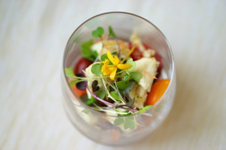 O aumento da demanda foi tão significativo que, no final de 2023, a engenheira formou uma parceria com outra produtora da região para conseguir atender aos inúmeros pedidos.