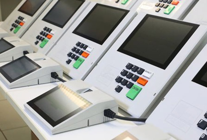 O TSE tem se empenhado em garantir que a tecnologia utilizada seja não apenas segura, mas também acessível e eficaz.