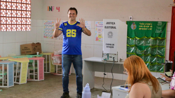 Candidato Dr. Bruno Gonçalves (PRD) após votação 