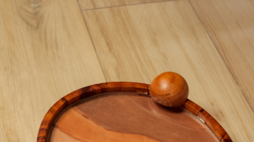 FORTALEZA, CEARÁ, BRASIL, 03-10-2024: Camila Fiuza com moveis da CASACOR para revista Pause. (Foto: Samuel Setubal/ O Povo) (Foto: Samuel Setubal)