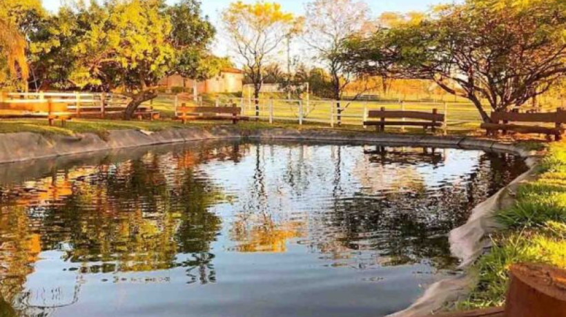 Terreno que passou a ser do pai do craque foi alvo de busca e apreensão por um débito de R$ 177 mil de Zé Love por um equipamento de ordenha