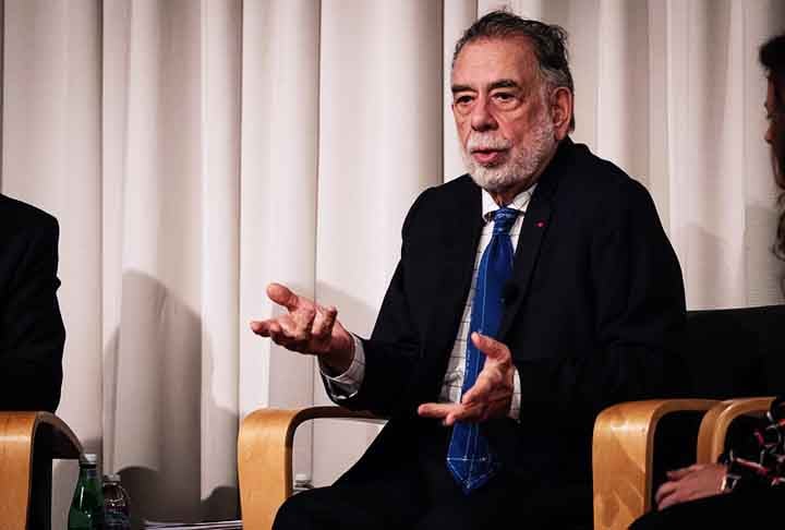 Além do cinema, Coppola é apaixonado por vinhos. Ele possui uma vinícola na região de Sonoma Valley, no estado da Califórnia 
