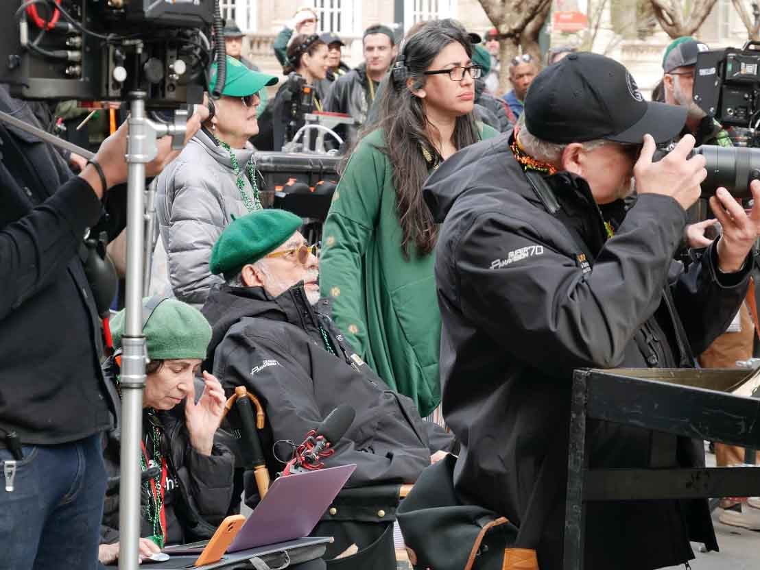 No entanto, o filme, uma produção independente com custo estimado em vultosos 120 milhões de dólares desembolsados pelo próprio diretor, dividiu as opiniões dos críticos. 
