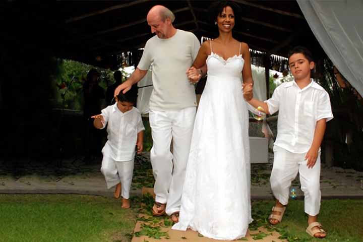 Os dois são filhos de Valenssa com Hans Donner, designer de origem alemã que criou vinhetas e aberturas de diversos programas famosos da Globo. 

