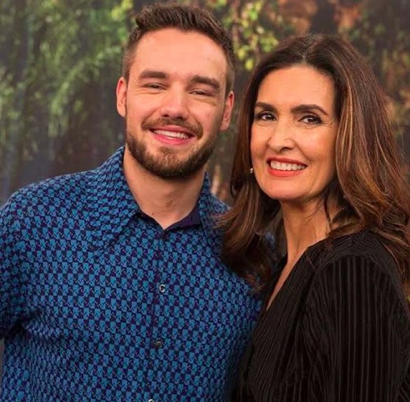 No Brasil, a jornalista Fátima Bernardes publicou uma foto com o artista e relembrou: “Ele esteve comigo no Encontro em junho de 2018. Estava no Brasil para divulgar seu trabalho solo [...] Meu carinho pros fãs”.