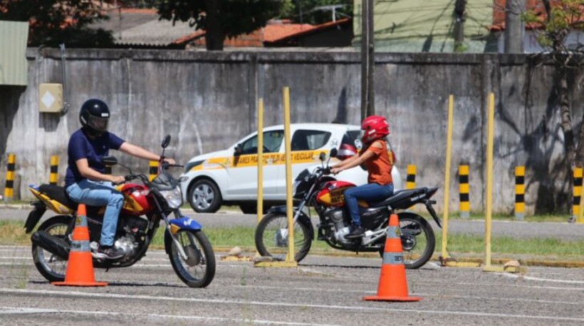 Candidatos deverão apresentar RG, CPF e comprovante de endereço
