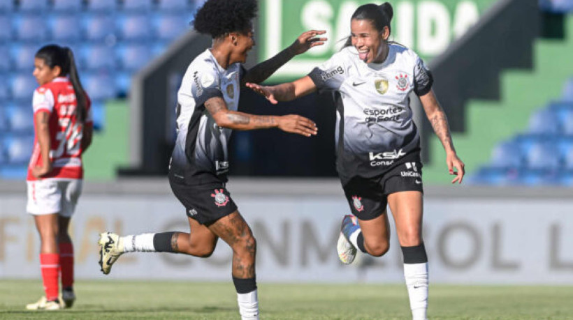 Nenhuma novidade no front! Brabas, campeãs de tudo no Brasil, levantam mais uma vez o título continental, 2 a 0 no Santa Fe