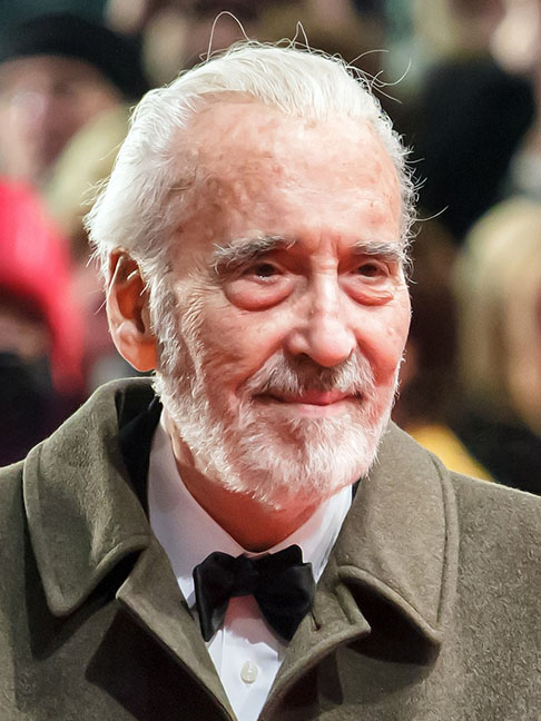 Christopher Lee foi um dos atores mais prolíficos da história, com mais de 200 filmes. Curiosamente, ele foi vilão na maioria deles (85%). 