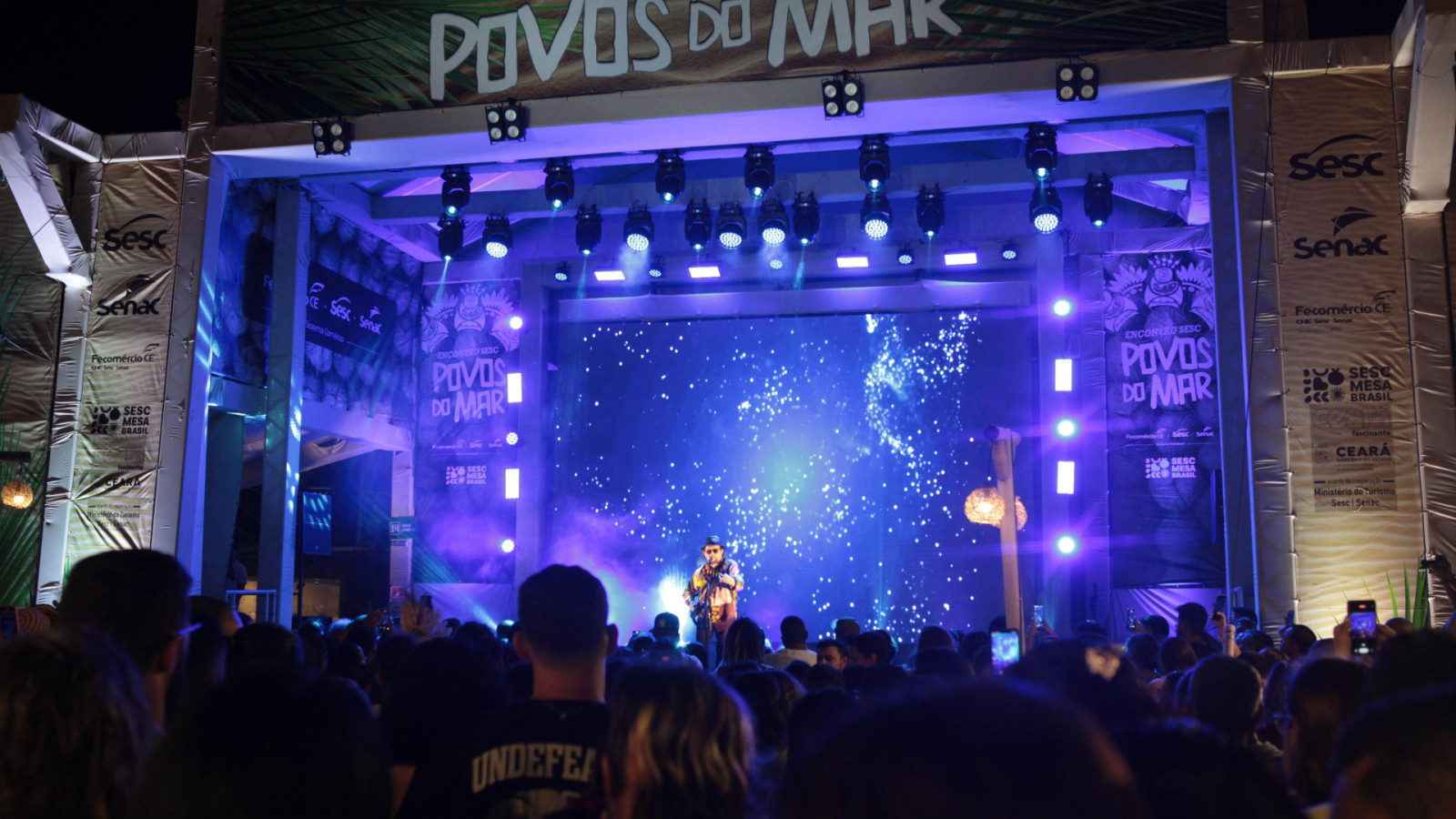 Show de Geraldo Azevedo encanta público