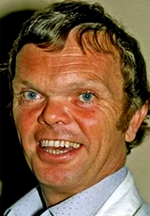 Jack Purvis teve um trabalho mais concentrado em papéis que exigiam um ator com baixa estatura. Ele media apenas 1,20 metro e era requisitado para interpretações pontuais.