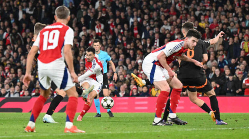 Apesar do magro 1 a 0, Gunners, que ainda perderam pênalti, foram superiores e não sofreram sustos do rival 