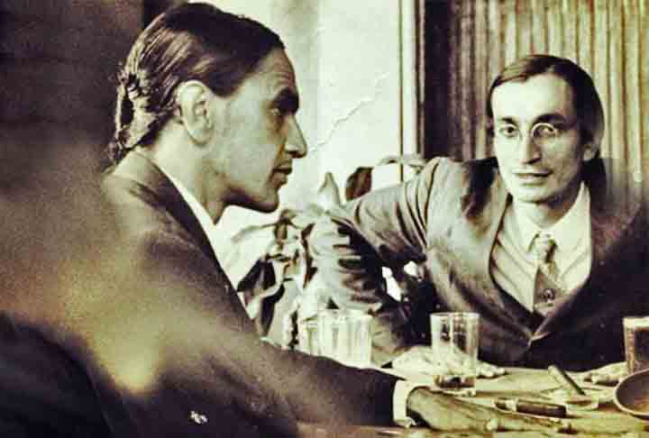 “Cicero foi meu melhor amigo, a pessoa mais correta que conheci. O afeto de amizade mais límpido que se possa imaginar. E uma inteligência luminosa”, escreveu o compositor e cantor Caetano Veloso em seu perfil no Instagram. 
