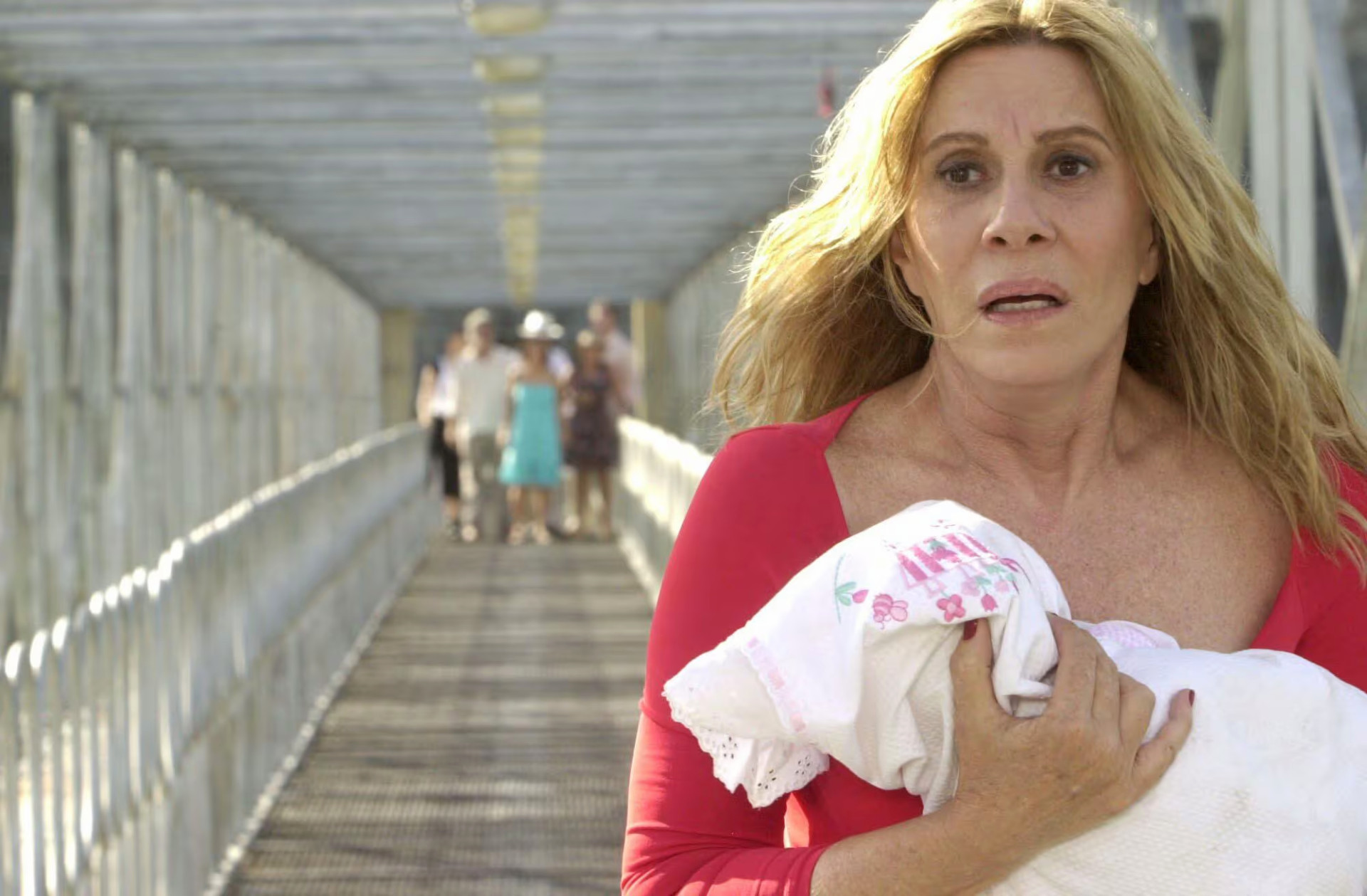 Nazaré Tedesco, vilã em "Senhora do Destino", se destaca ainda décadas após sua estreia na TV