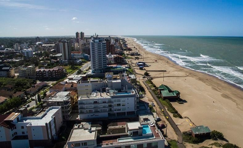 Villa Gesell é uma cidade litorânea que fica a cerca de 350 quilômetros a sudeste de Buenos Aires.