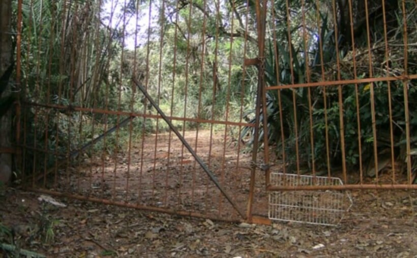 A cidade de Santo Antônio de Alegria, no interior de São Paulo, abriga duas fazendas que são objeto de uma disputa de mais de três décadas entre famílias locais. E, segundo o investigador paranormal Matheus Moraes, a área está tomada por fantasmas que tornaram a localidade sombria. As informações são de matéria do portal G1. 
