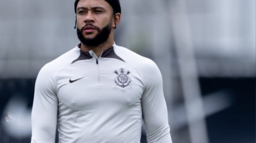 Corinthians recebe o Palmeiras nesta segunda-feira (4), em partida da 32ª rodada do Brasileirão. Atacante holandês atravessa maratona de jogos