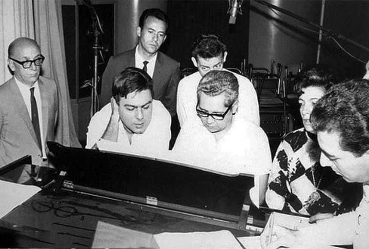 No dia 30 de abril de 2006, Agnaldo acabara de vir de um concerto e estava pronto para embarcar no aeroporto de Porto Alegre quando tropeçou e caiu no chão por osteoporose, fraturando o fêmur da perna direita.