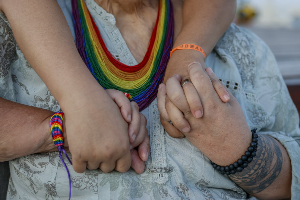 A pr&aacute;tica chamada de &ldquo;casamento lavanda&rdquo; foi imposta a celebridades LGBTQIA+ para evitar esc&acirc;ndalos e driblar homofobia (Foto: AUR&Eacute;LIO ALVES)