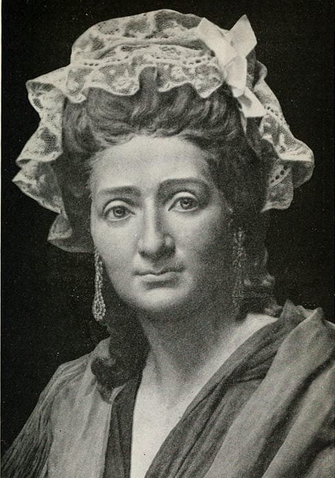 Fundado em Londres em 1835 pela escultora Marie Tussaud, o museu se tornou um ícone da cultura pop e uma atração turística imperdível em diversas cidades ao do mundo.