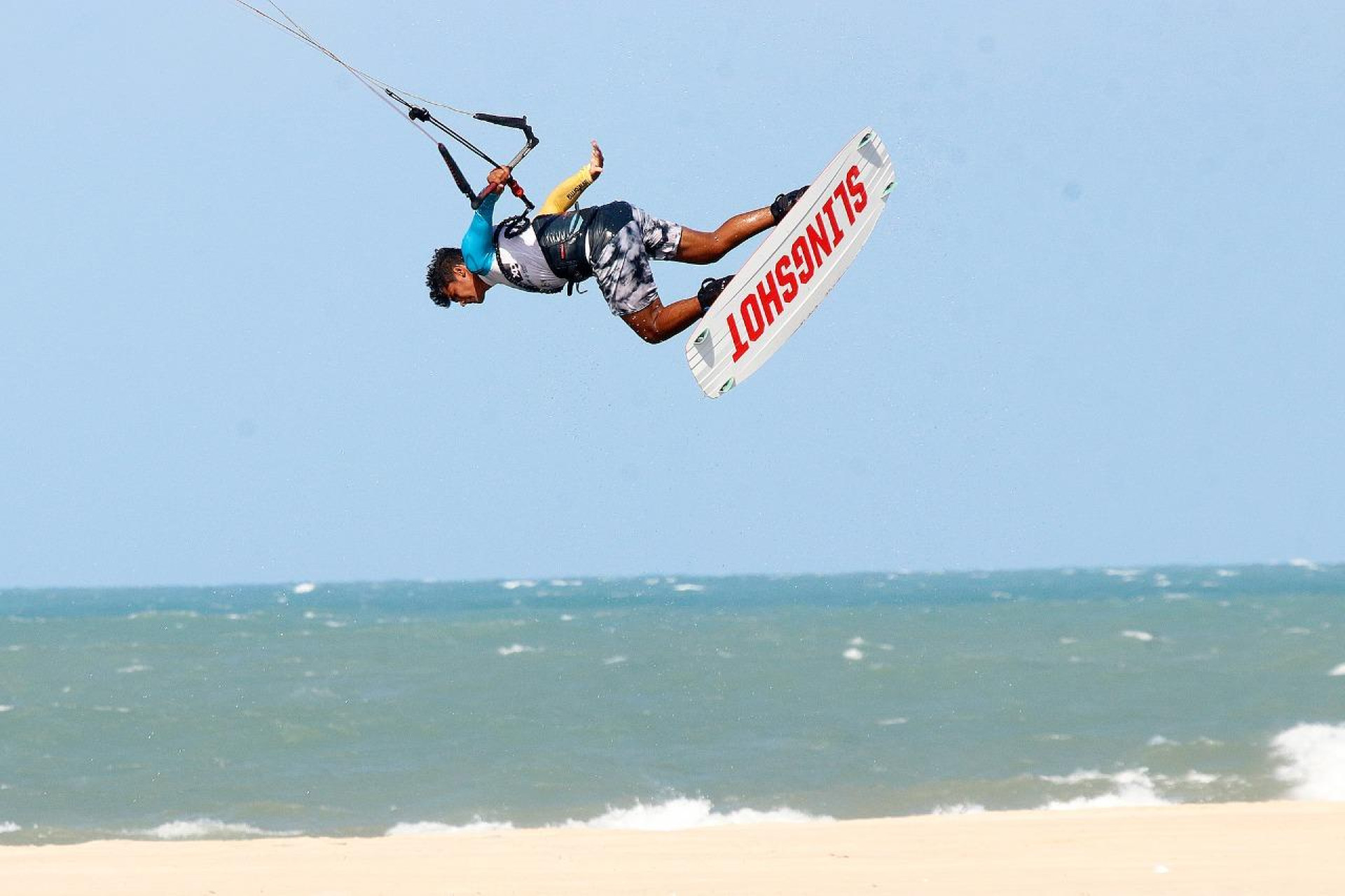 Bebê disputando o Taíba Festival Kite, etapa do Campeonato Brasileiro de Kitesurf (Foto: Lima Jr/divulgação)