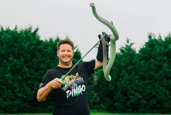 Dinkelman era famoso na internet por produzir conteúdo com animais selvagens. Ele chegou a ficar um mês em coma, mas acabou não resistindo. Relembre outros casos de pessoas que foram atacadas por animais!