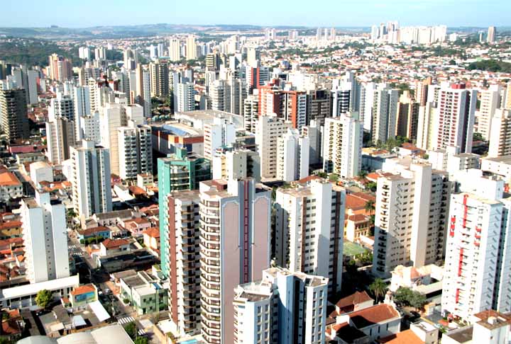 Por esse sistema, a Caixa só financiará a compra ou construção individual de imóveis avaliados em no máximo R$ 1.5 milhão. 
