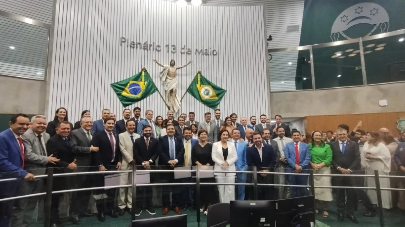 Plenário 13 de Maio da Assembleia Legislativa (Alece)