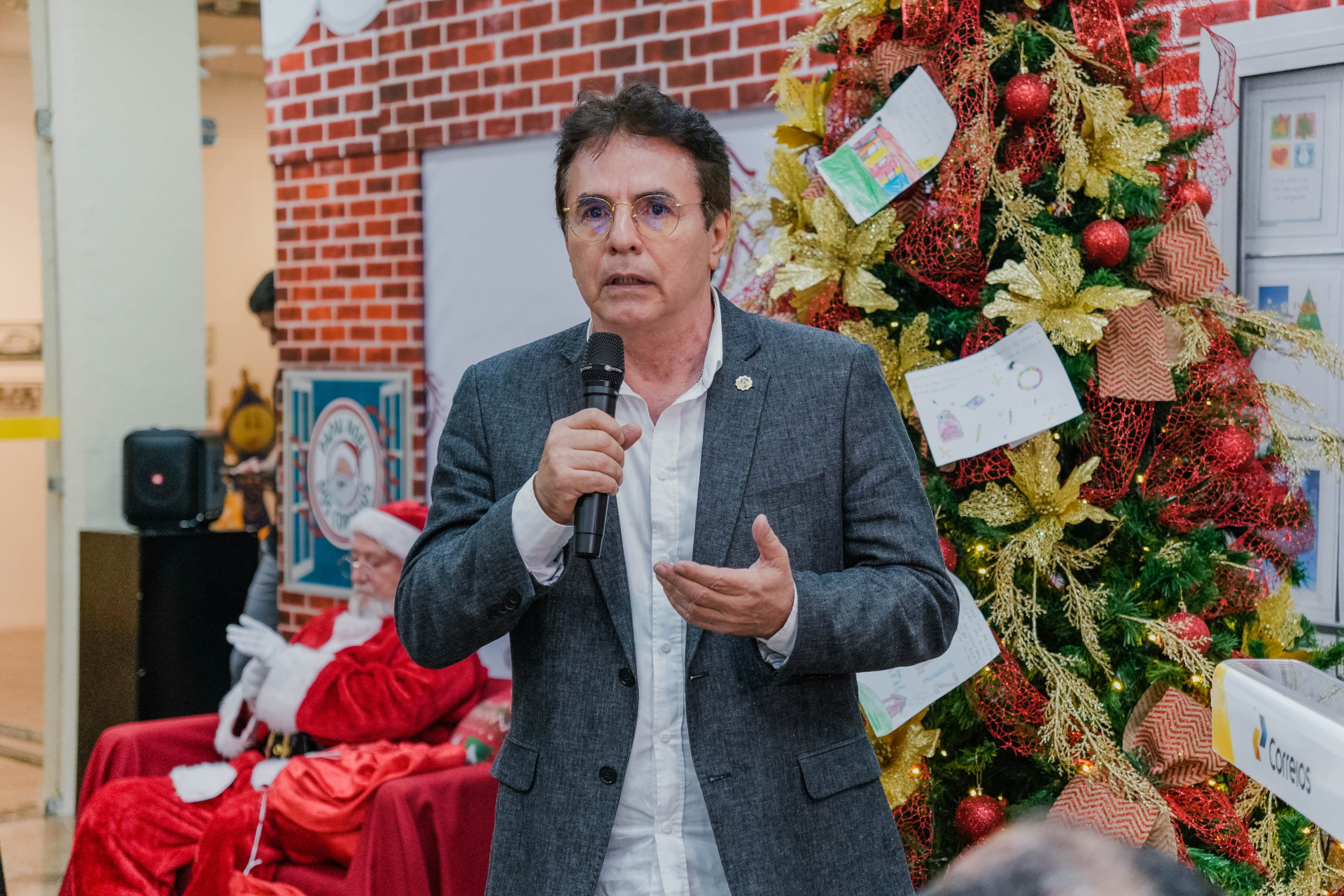 FORTALEZA-CE, BRASIL, 06-11-2024: Lançamento da campanha Papai Noel dos Correios. Na foto, Vicente Ferrer, da Fecomércio. (Foto: Fernanda Barros/ O Povo)