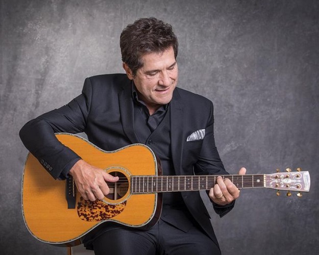 Algumas personalidades do gênero musical avaliam que não compensa ir até a fazenda do cantor em Brotas, no interior de São Paulo, para gravações extensas de programa que irá ao ar em horário visto como ruim. 
