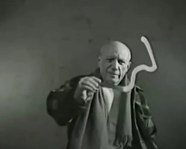 Picasso permanece uma figura central na história da arte, simbolizando a busca constante por novas formas de expressão e a luta contra a opressão.