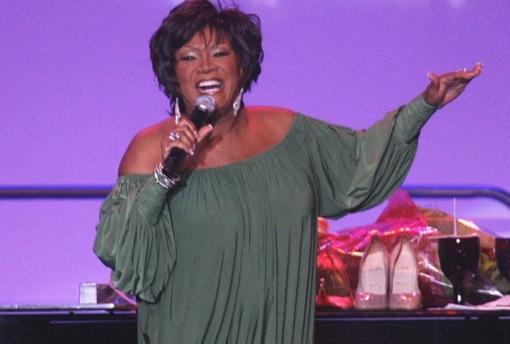 Patti LaBelle, 80 anos: Conhecida como a Madrinha do Soul, LaBelle ainda faz shows aos 80 anos.