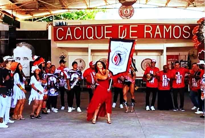 Fundado no bairro de Ramos, na Zona Norte do Rio, em 20 de janeiro de 1961, data que homenageia o padroeiro da cidade São Sebastião, o bloco carnavalesco costuma atrair foliões de diversas regiões da cidade. 

