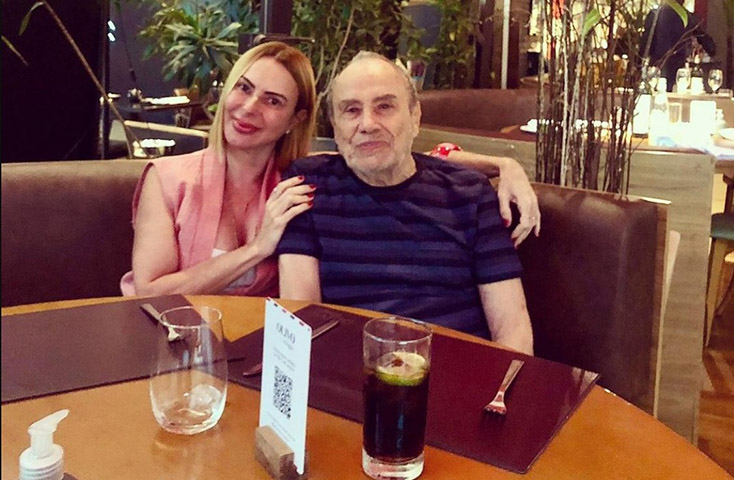 Stênio Garcia, 92, e  Marilene Saade, 55 - O ator, famoso por novelas na Globo, é casado com a influenciadora digital desde 2009.

