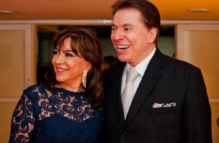 Ela é diretora da Jequiti, empresa do Grupo Silvio Santos, que produz perfumes e que tem uma quadro chamado Roda a Roda aos domingos. 