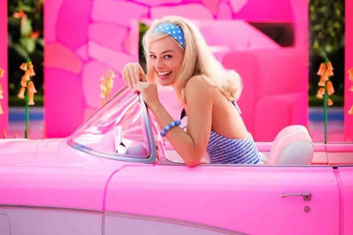 Aos 34 anos, Margot Robbie está vivendo o auge da sua carreira. Apesar de não ter sido indicada ao Oscar de Melhor Atriz por Barbie, o filme foi um baita sucesso de crítica e público.