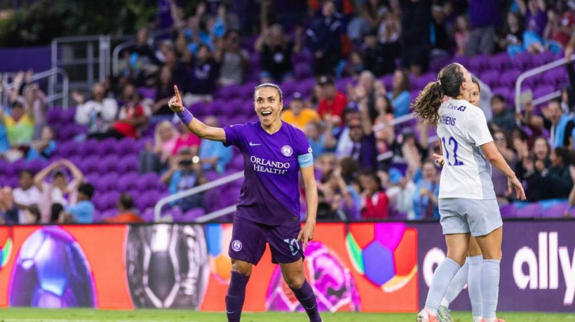 Marta est&aacute; na mira do Corinthians para a temporada 2025